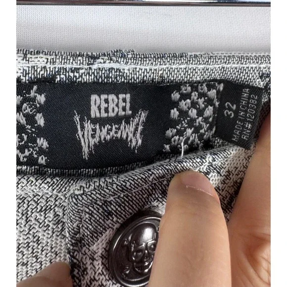 Rebel Vengeance Skull Skeleton floral cargo Tapestry Pants sz 32 gothic punk - Picture 8 of 9